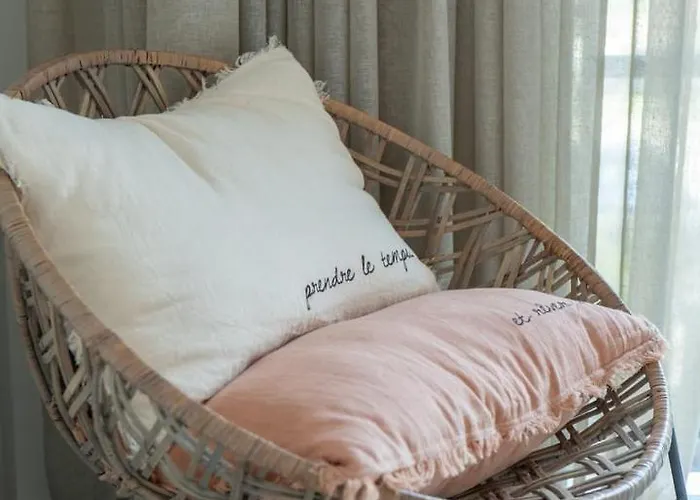 Agosta: Terrace With Sea View - Luxury Flat | By Airnest Daire