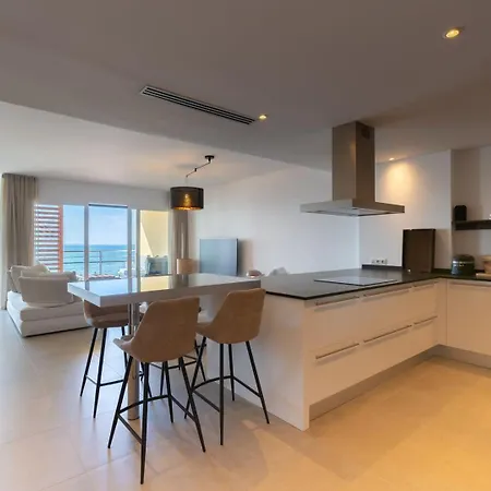 Lägenhet Agosta: Terrace With Sea View - Luxury Flat | By Airnest Albitreccia