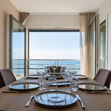 Lägenhet Agosta: Terrace With Sea View - Luxury Flat | By Airnest Albitreccia
