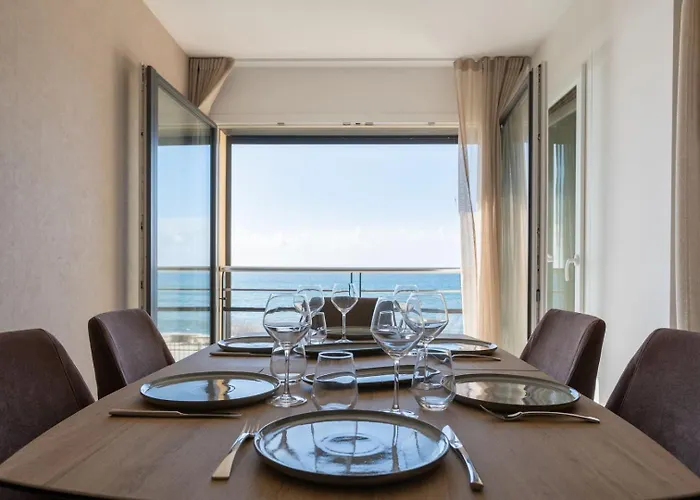 公寓 Agosta: Terrace With Sea View - Luxury Flat | By Airnest Albitreccia